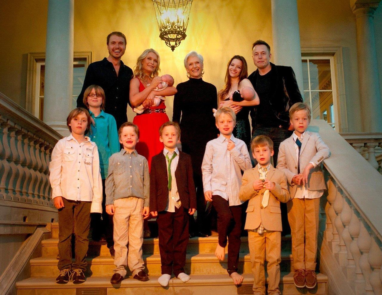 Cac cau am, co chieu nha ty phu USD song nhu the nao hinh anh 12 