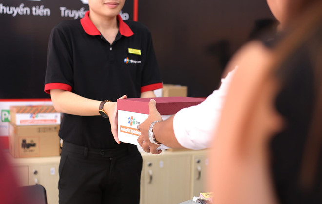 FPT Shop thu ve 10 ty trong 48 tieng to chuc 'Prime Day 2019' hinh anh 2 