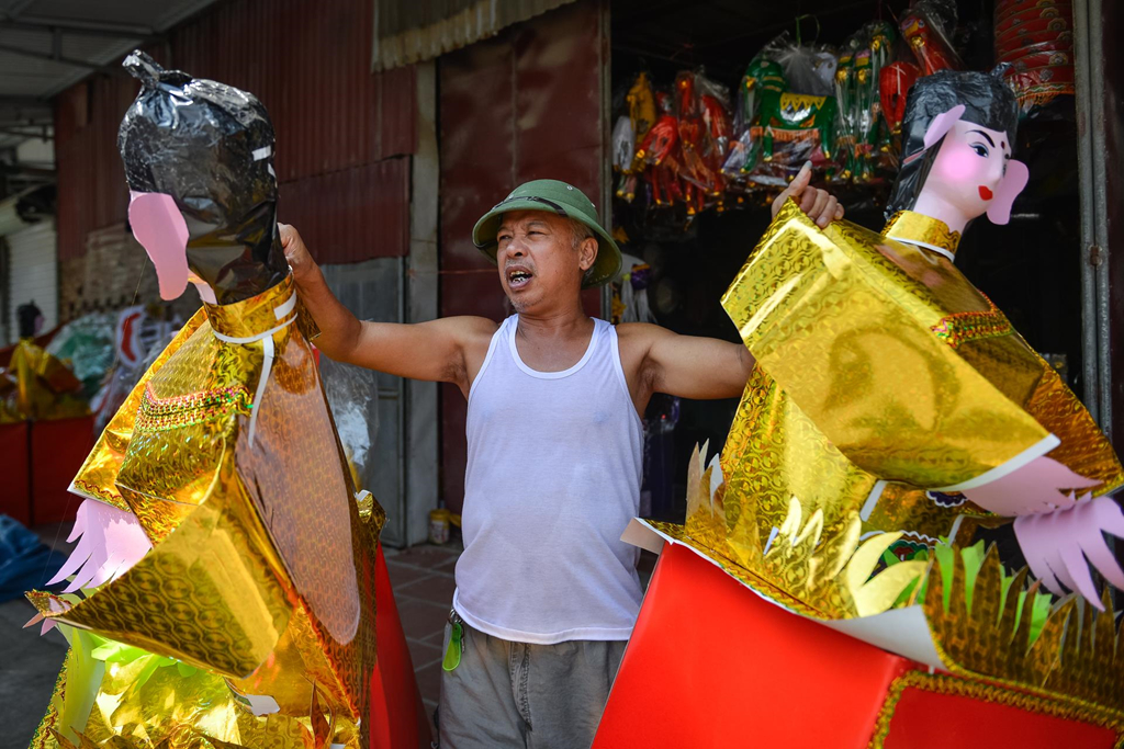 Truc thang, can cau, xe phan khoi lon bang giay de cung ram thang 7 hinh anh 10 